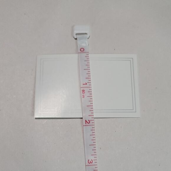 Pier 1 Imports Silver-Tone Six Snowflakes Place Card Holders - Picture 12 of 12